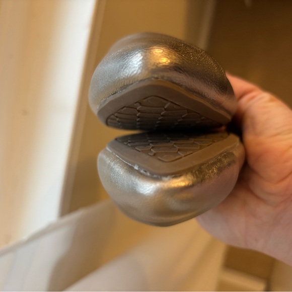 Birdies Goldfinch Flats- Gold- 6.5 - Picture 7 of 7